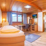 Гостевой дом Tina 3*
