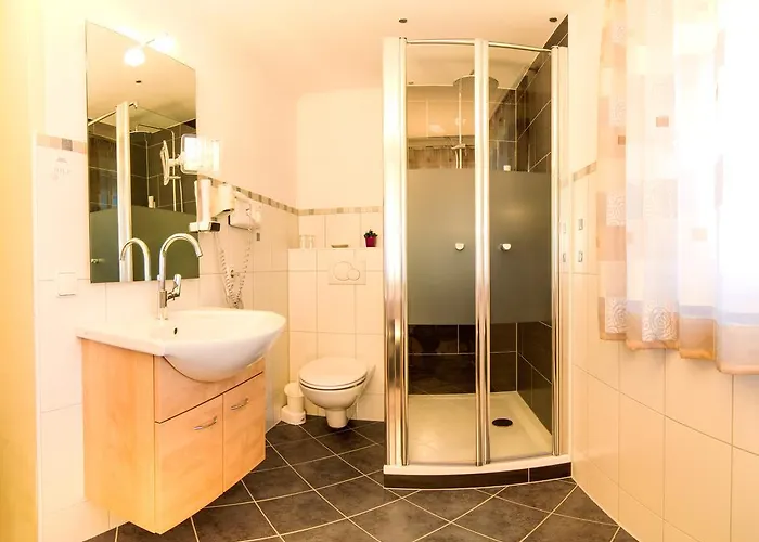 蒂娜旅馆 施图拜河谷新施蒂夫特