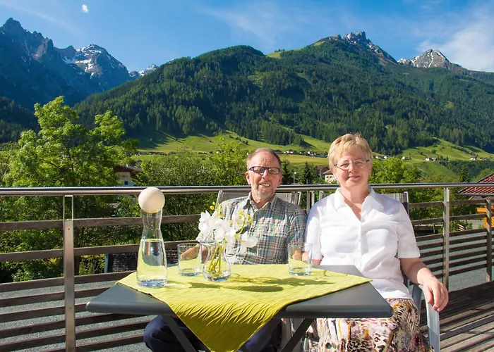 招待所 蒂娜旅馆 3*