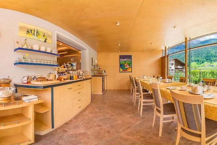 蒂娜旅馆 招待所