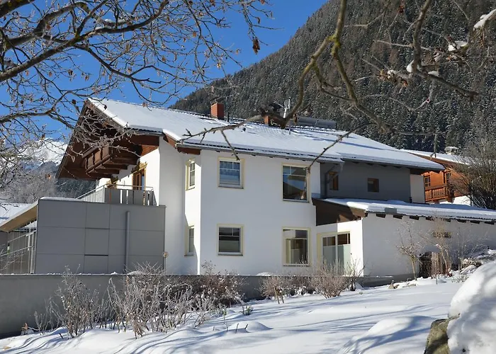 蒂娜旅馆 招待所