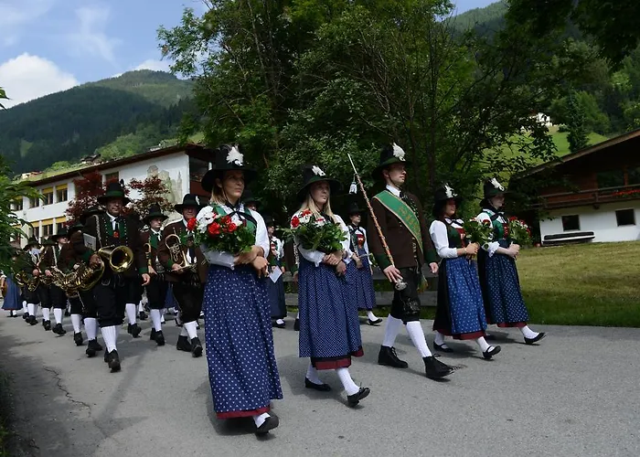 招待所 蒂娜旅馆 施图拜河谷新施蒂夫特
