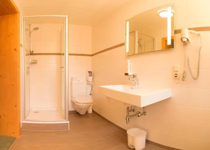 招待所 蒂娜旅馆 施图拜河谷新施蒂夫特