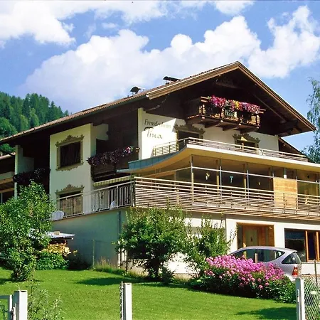Tina Neustift im Stubaital